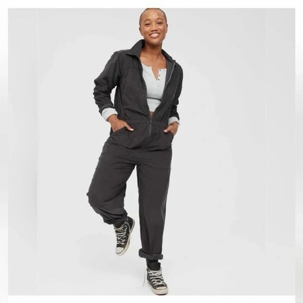 NWT Aerie Offline Women's Corduroy Utility Jumpsuit Size S Gray Long Sleeves